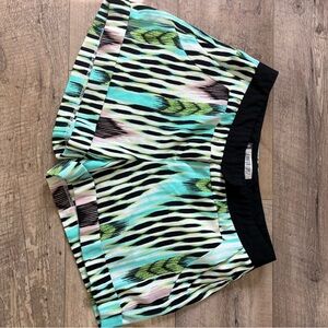 Jennifer Lopez Black and Green Patterned High Waist Shorts